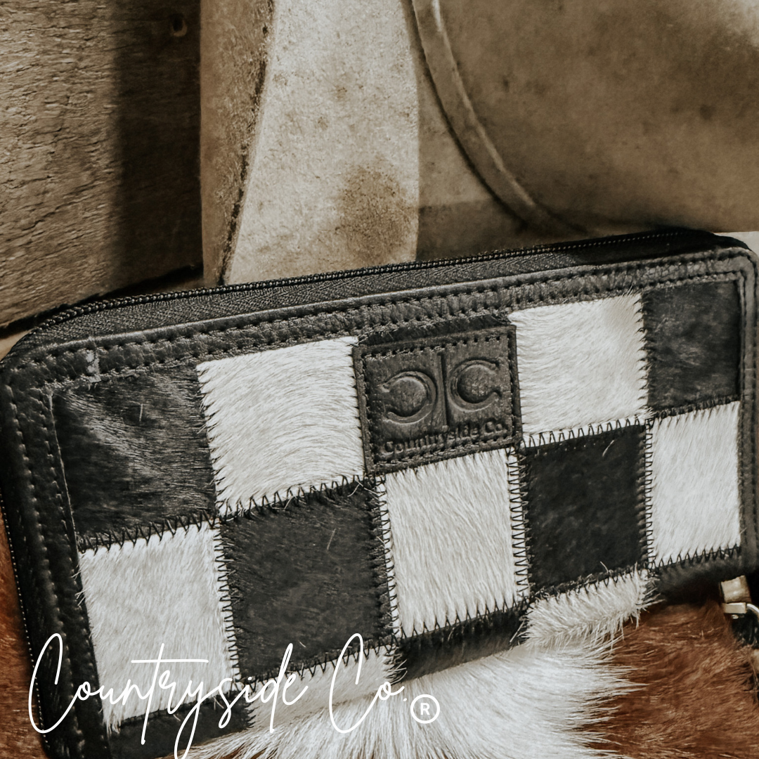 Stockyard Black Checkered Cowhide Wallet Wristlet For Women