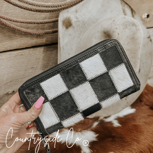 Stockyard Black Checkered Cowhide Wallet Wristlet For Women